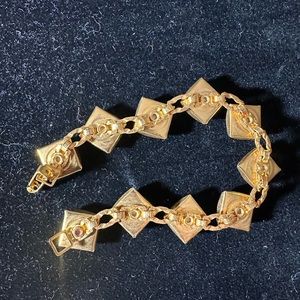 Bracelet, gold, luminescent stones.